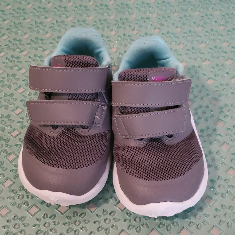 Reduced! Nike Star Runner toddler sneakers 👟 - Picture 2 of 7